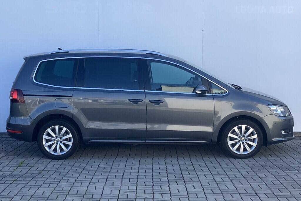 O119V06799_16.webp_SHARAN Highline 2.0 TDI 130 kW automat, DPH