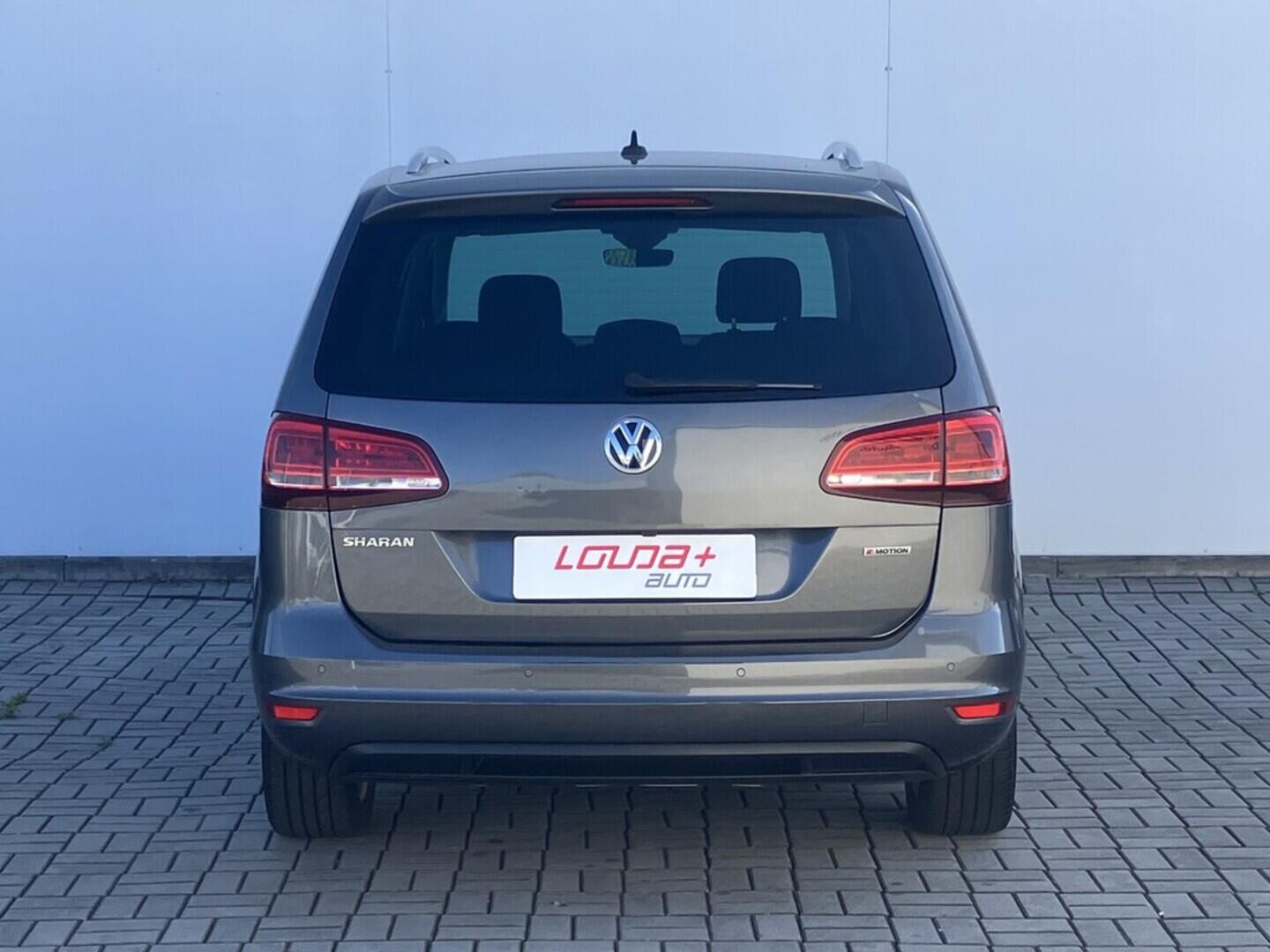 O119V06799_17.webp_SHARAN Highline 2.0 TDI 130 kW automat, DPH