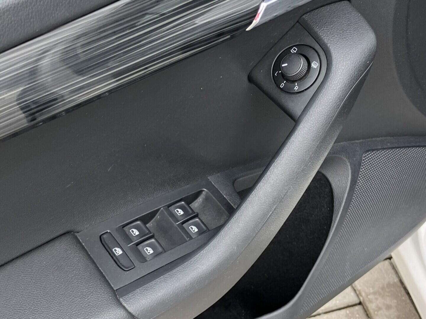 O119V06801_22.webp_OCTAVIA Style 2.0 TDI 110 kW manuál