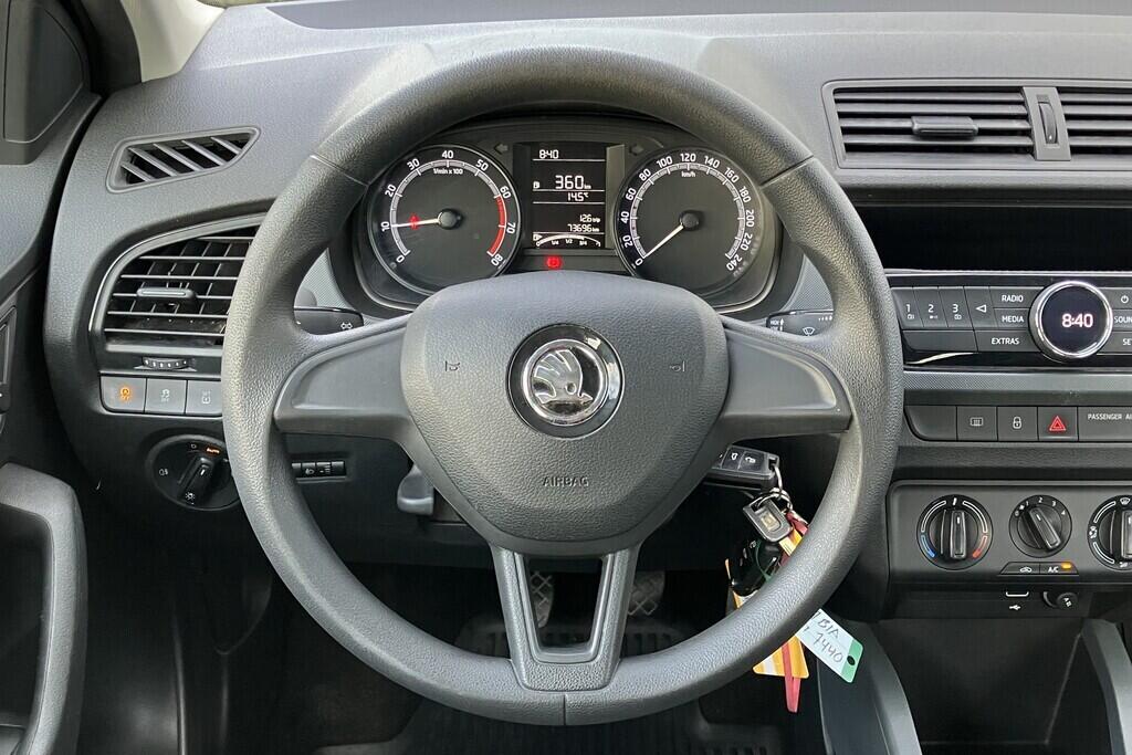 O119V06803_24.webp_FABIA Active 1.0 TSI 70 kW manuál, DPH