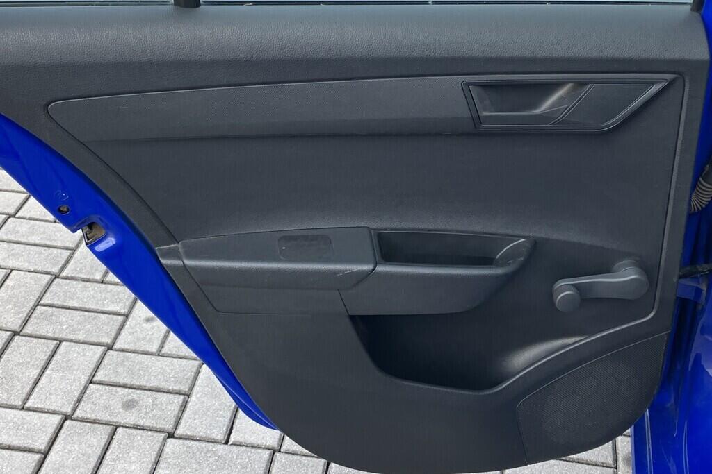 O119V06803_28.webp_FABIA Active 1.0 TSI 70 kW manuál, DPH