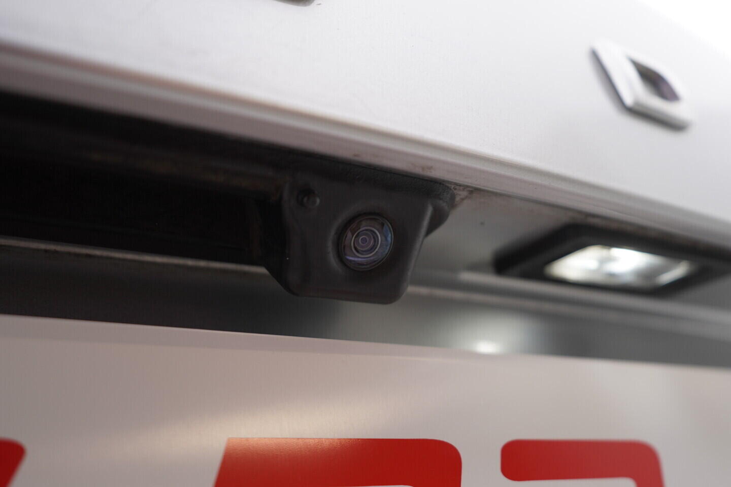 O119V06808_42.webp_SUPERB Bussines 2.0 TDI 110 kW automat, DPH