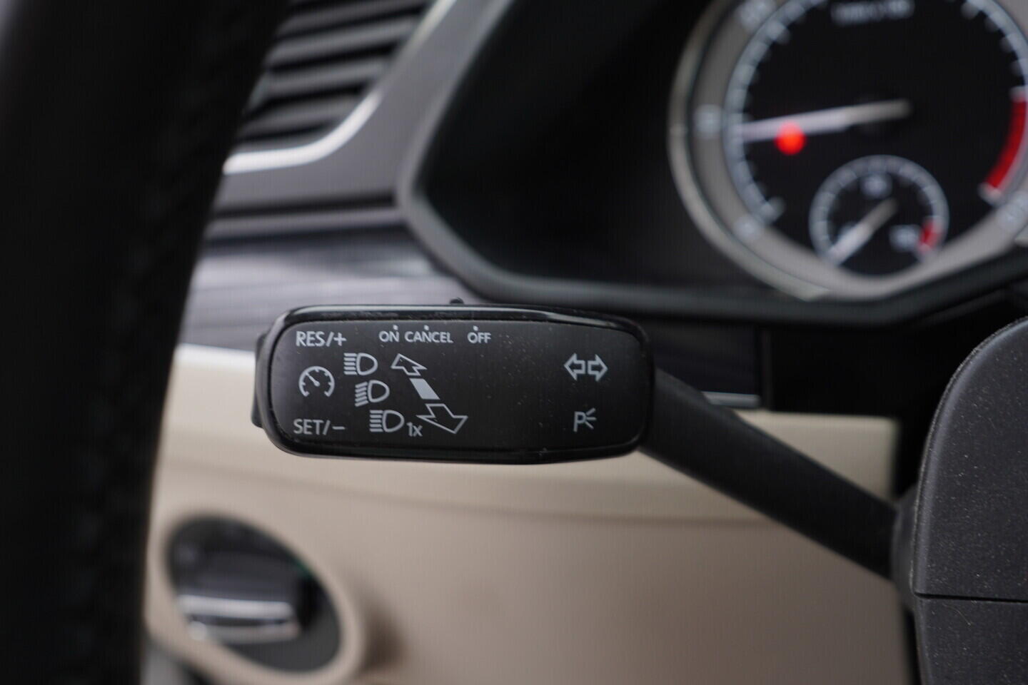 O119V06810_24.webp_SUPERB Style 2.0 TDI 110 kW automat, DPH