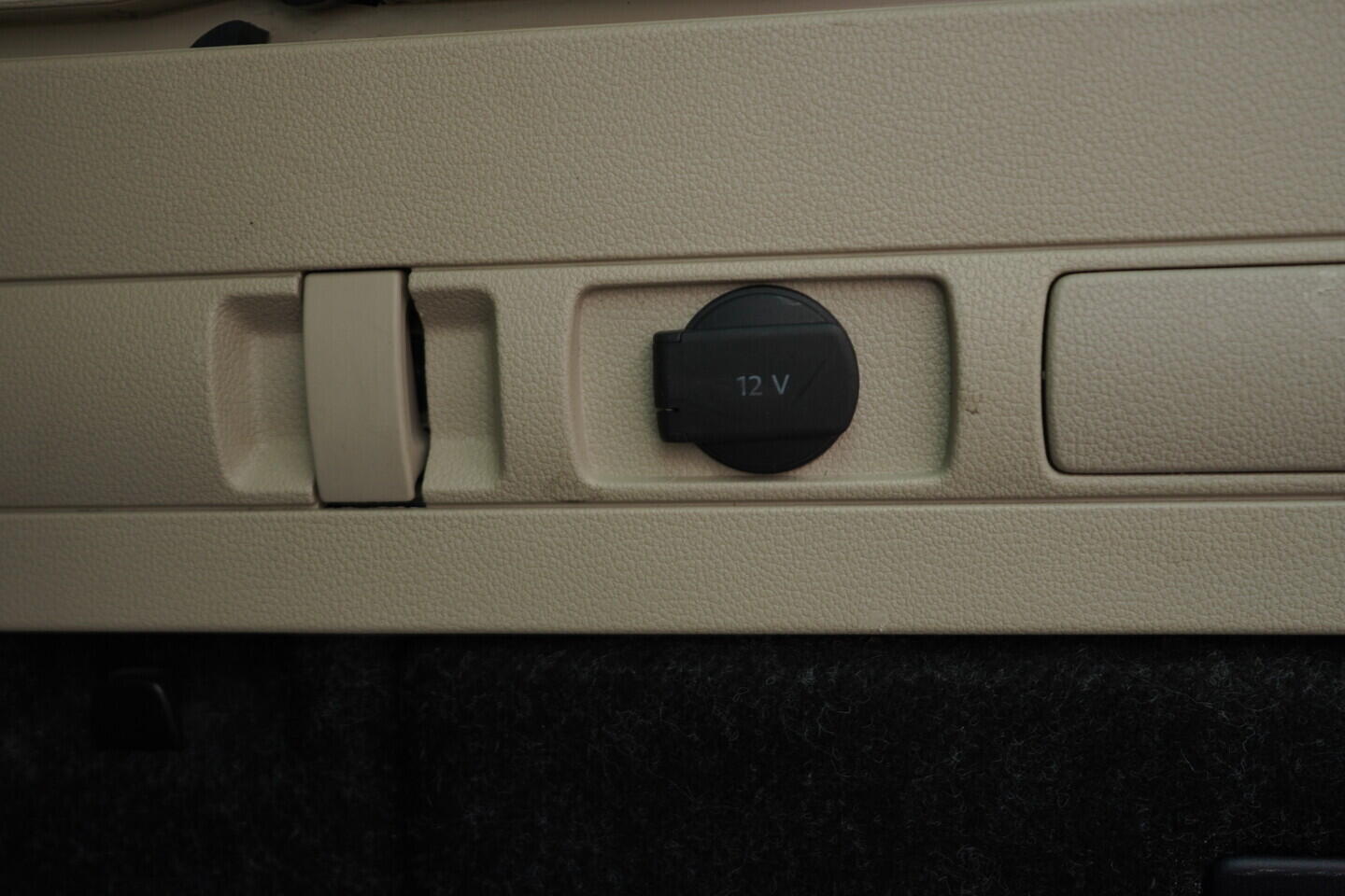 O119V06810_39.webp_SUPERB Style 2.0 TDI 110 kW automat, DPH