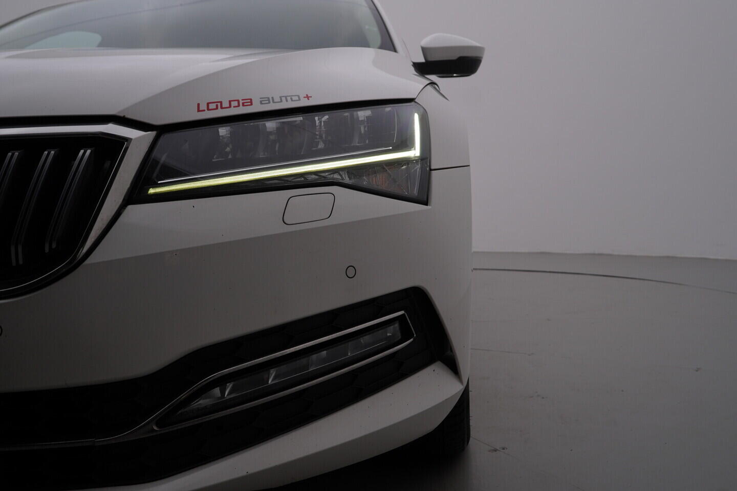 O119V06810_43.webp_SUPERB Style 2.0 TDI 110 kW automat, DPH