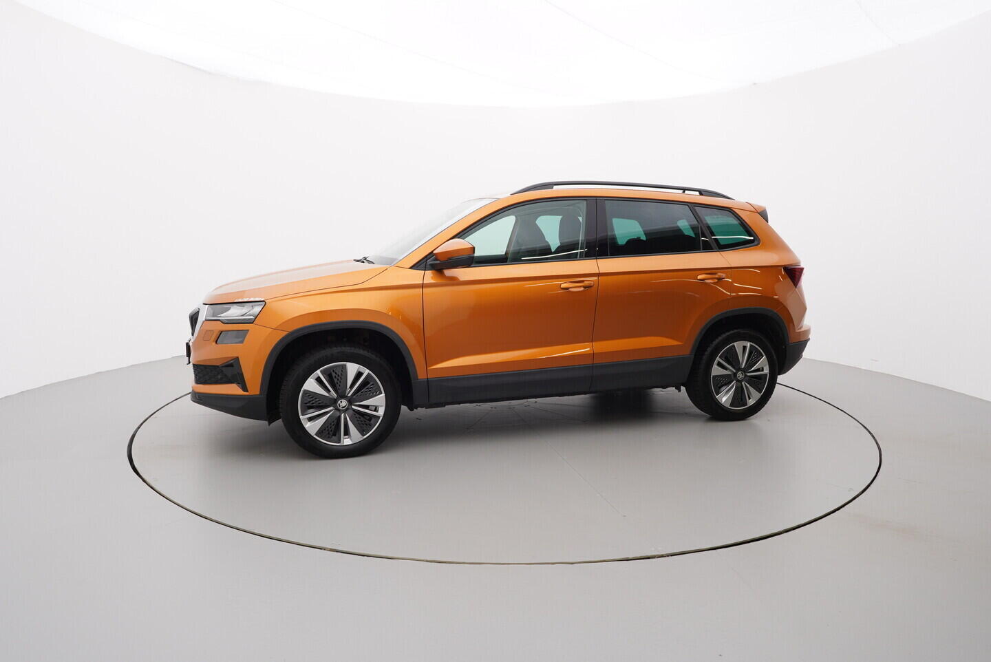 O119V06812_11.webp_KAROQ Style 1.0 TSI 81 kW manuál