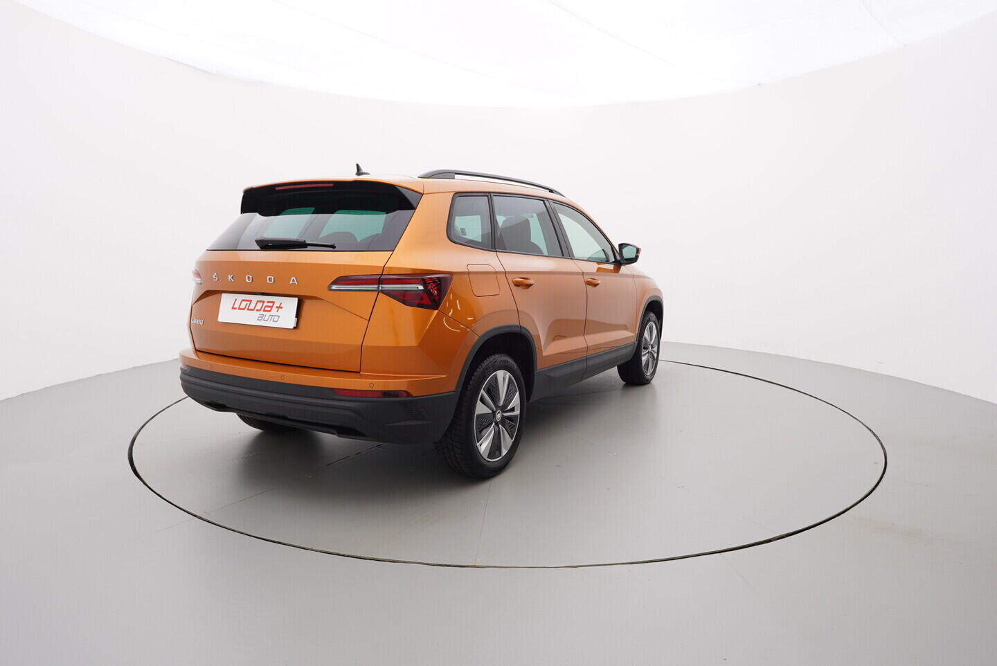 O119V06812_14.webp_KAROQ Style 1.0 TSI 81 kW manuál
