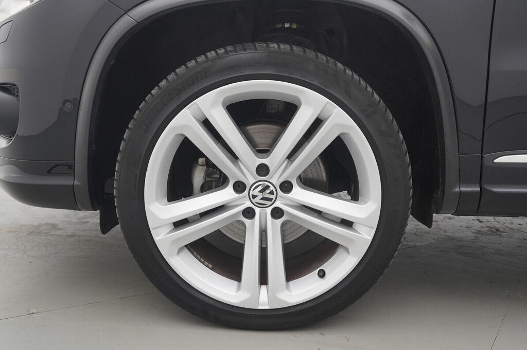 O119V06814_37.webp_TIGUAN Sport a Style  2.0 TDI 130 kW automat