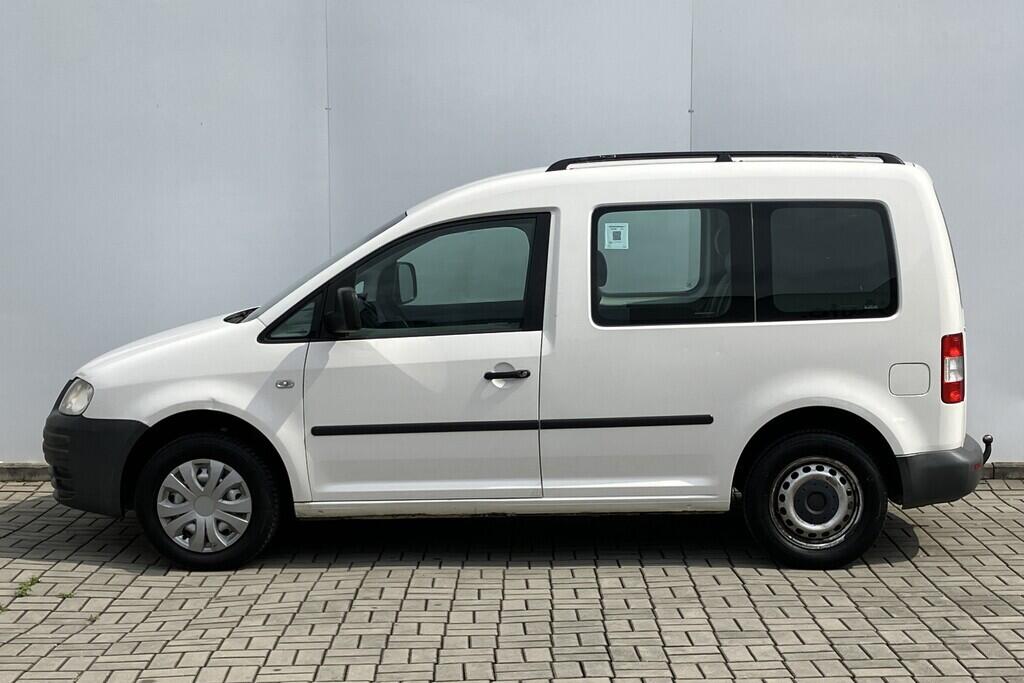 O119V06815_12.webp_CADDY Life 1.9 TDI 55 kW manuál