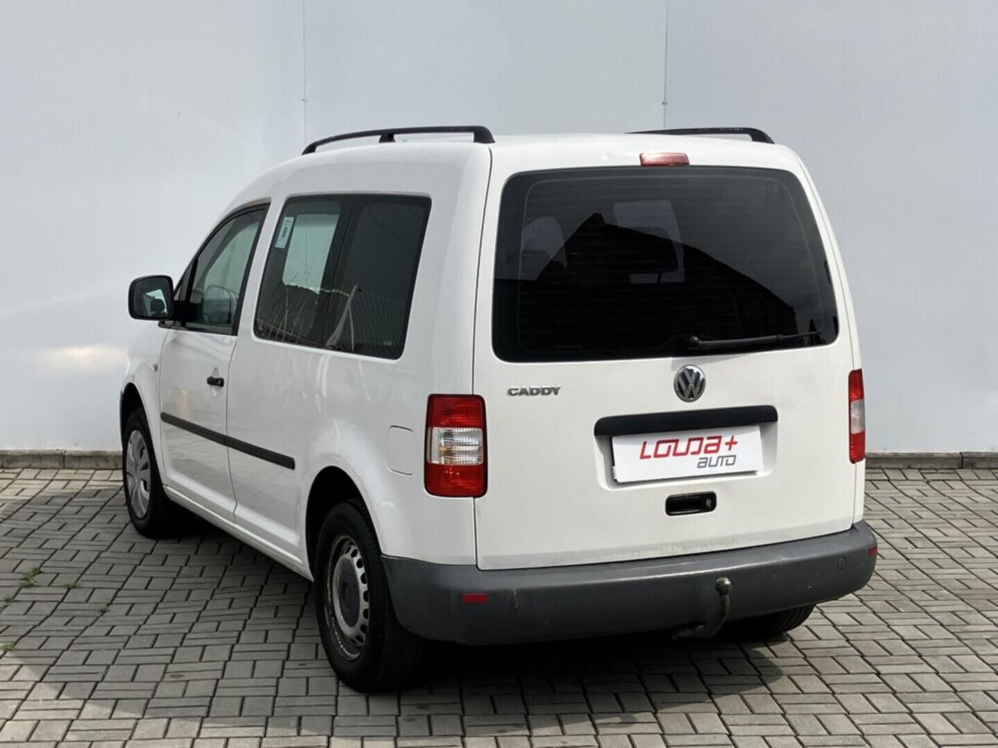 O119V06815_15.webp_CADDY Life 1.9 TDI 55 kW manuál