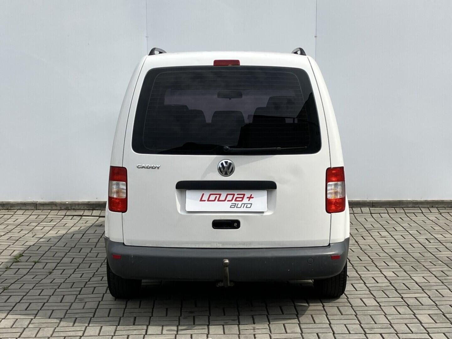 O119V06815_17.webp_CADDY Life 1.9 TDI 55 kW manuál