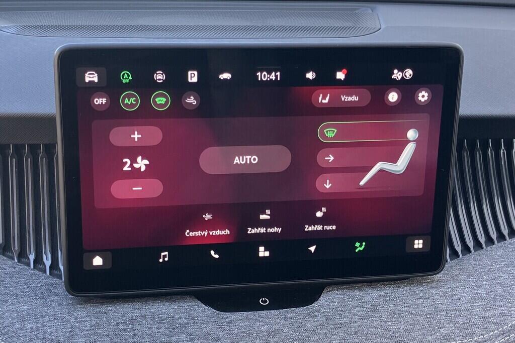 O119V06816_32.webp_SUPERB Selection 1.5 TSI 110 kW automat