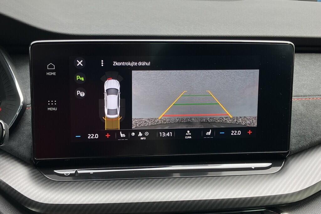 O119V06818_29.webp_OCTAVIA RS 2.0 TSI 180 kW automat
