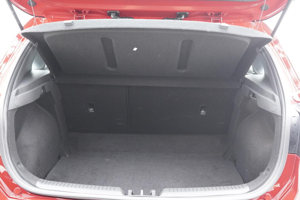 O119V06819_36.webp_I30 Family Comfort   88 kW automat, DPH