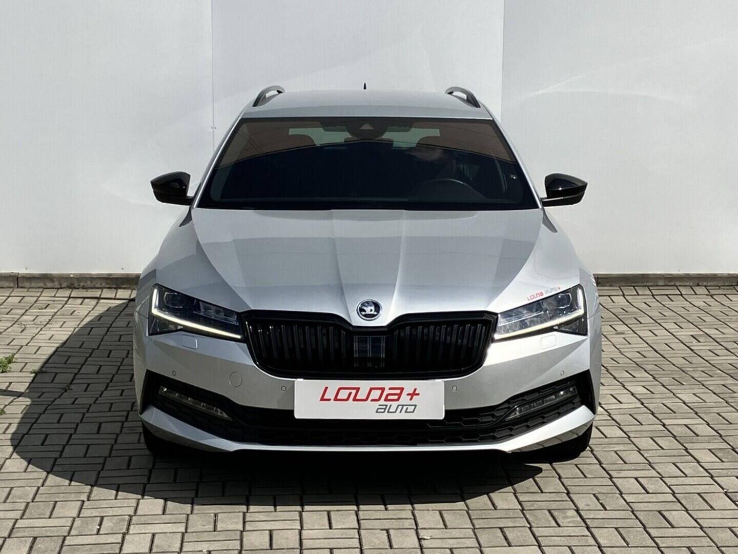 O119V06826_13.webp_SUPERB SportLine 2.0 TDI 147 kW automat, DPH