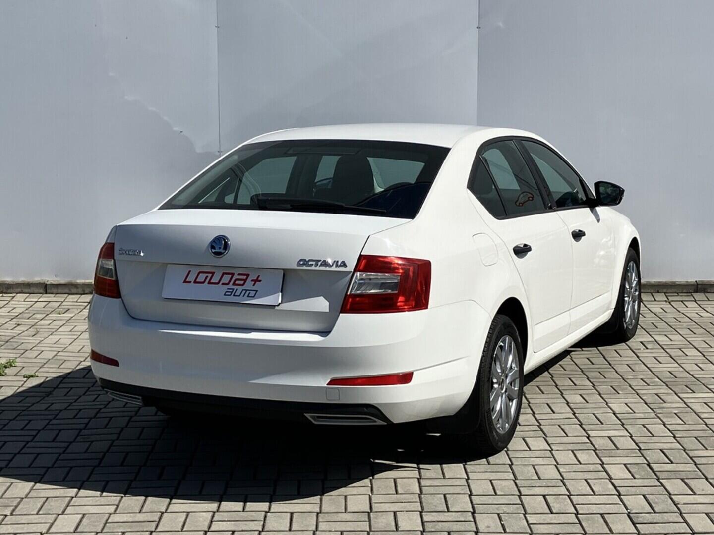 O119V06838_11.webp_OCTAVIA Active 1.6 TDI 66 kW manuál