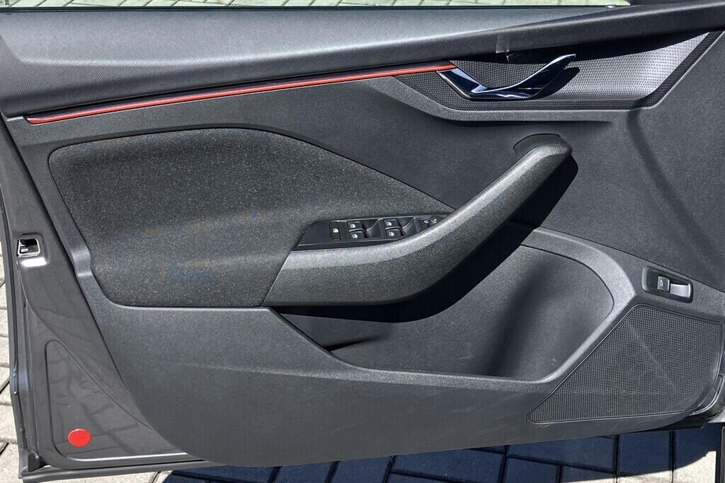 O119V06840_21.webp_SCALA Monte Carlo 1.5 TSI 110 kW manuál