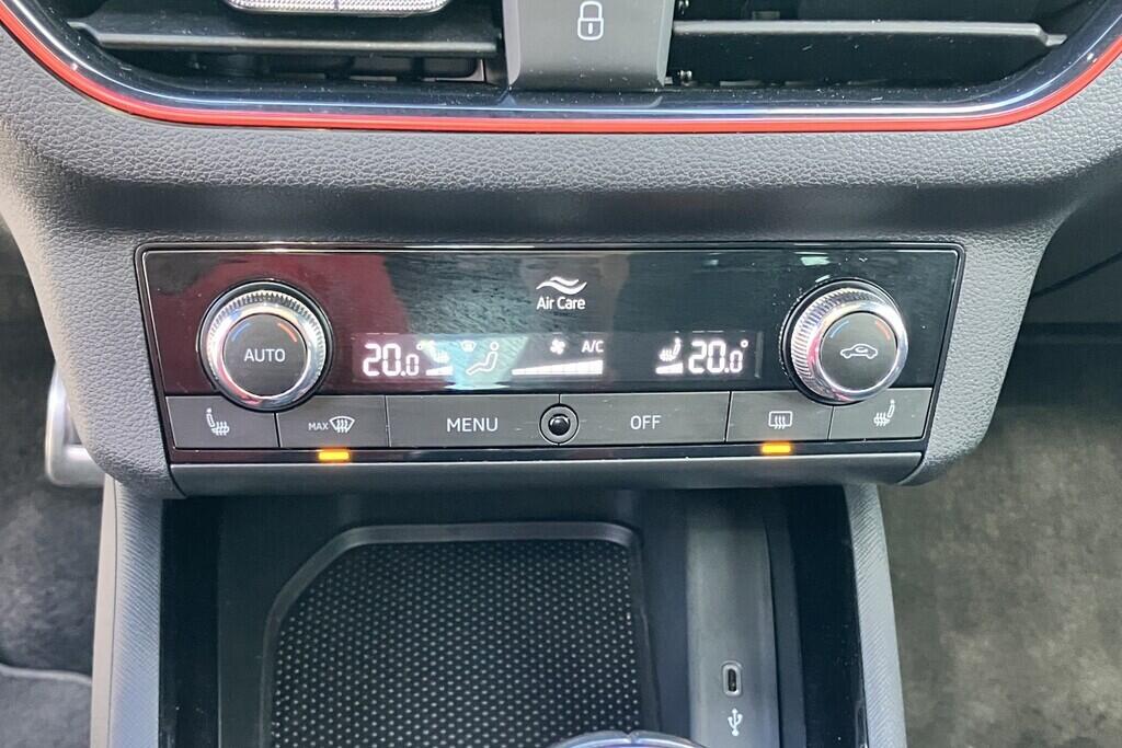 O119V06840_32.webp_SCALA Monte Carlo 1.5 TSI 110 kW manuál