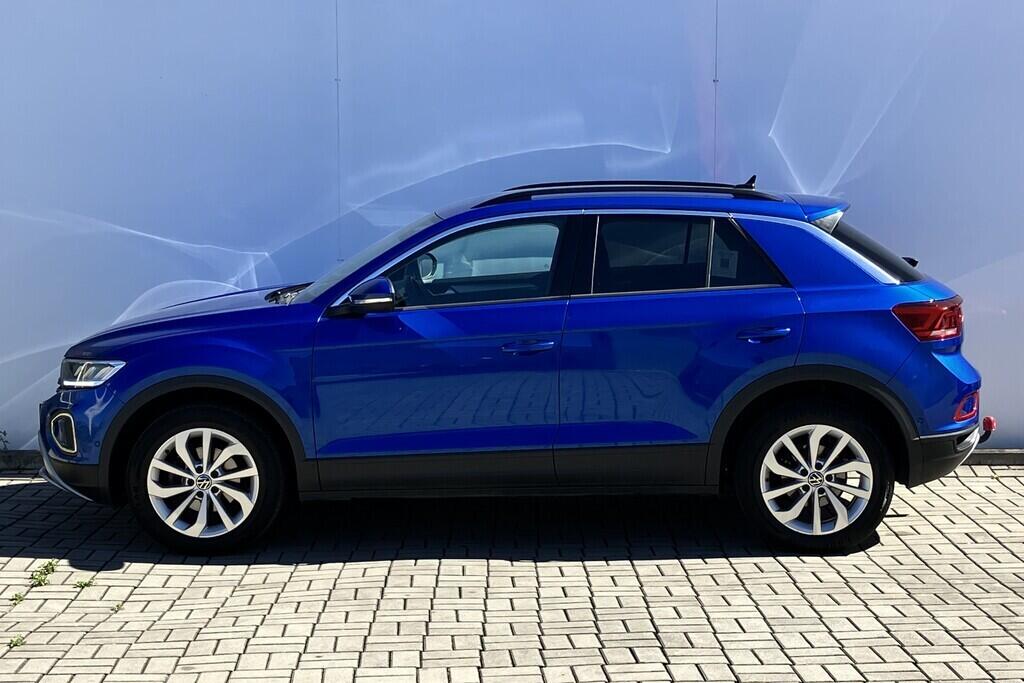 O119V06848_12.webp_T-ROC Life 1.0 TSI 81 kW manuál