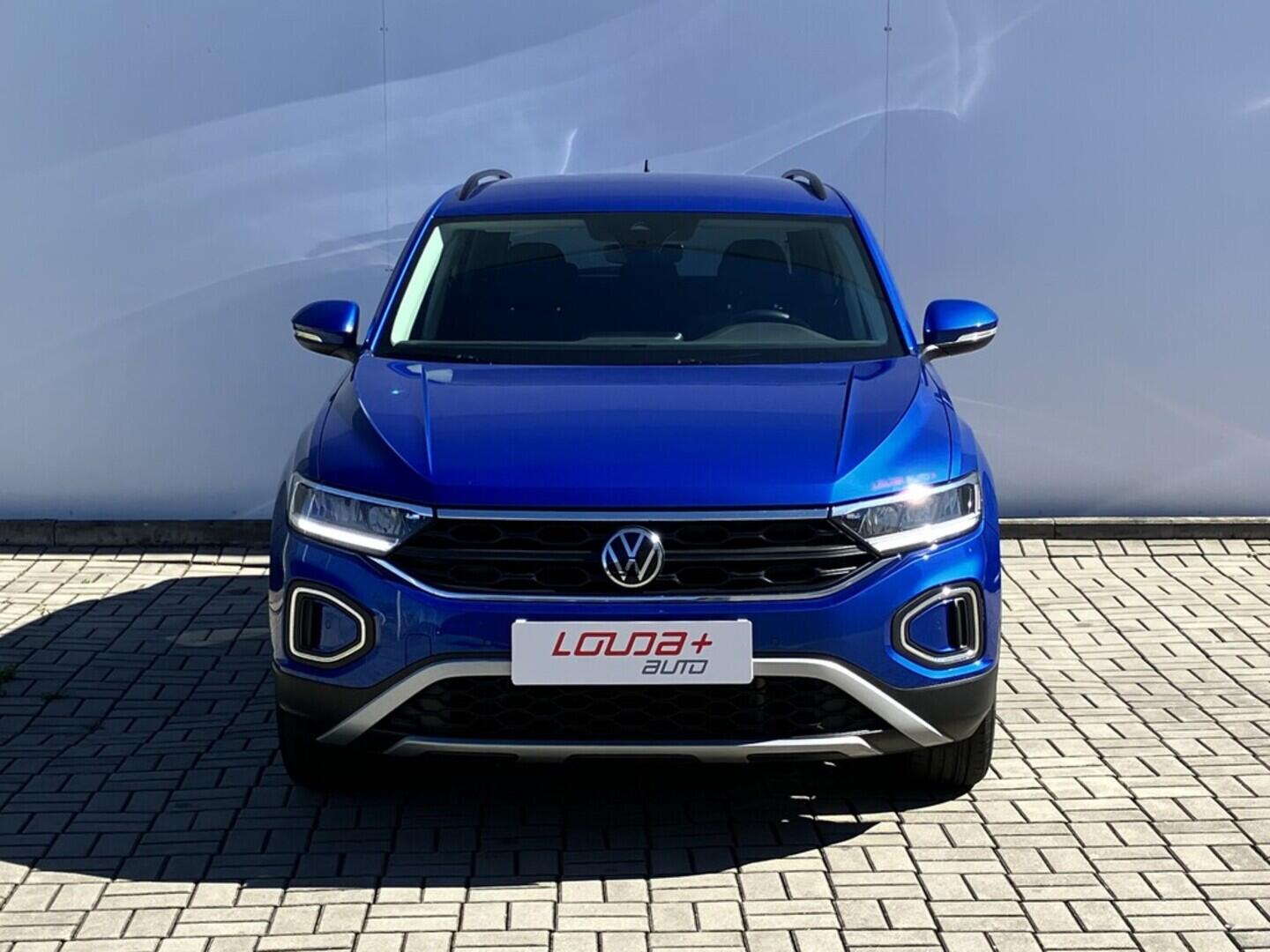 O119V06848_13.webp_T-ROC Life 1.0 TSI 81 kW manuál