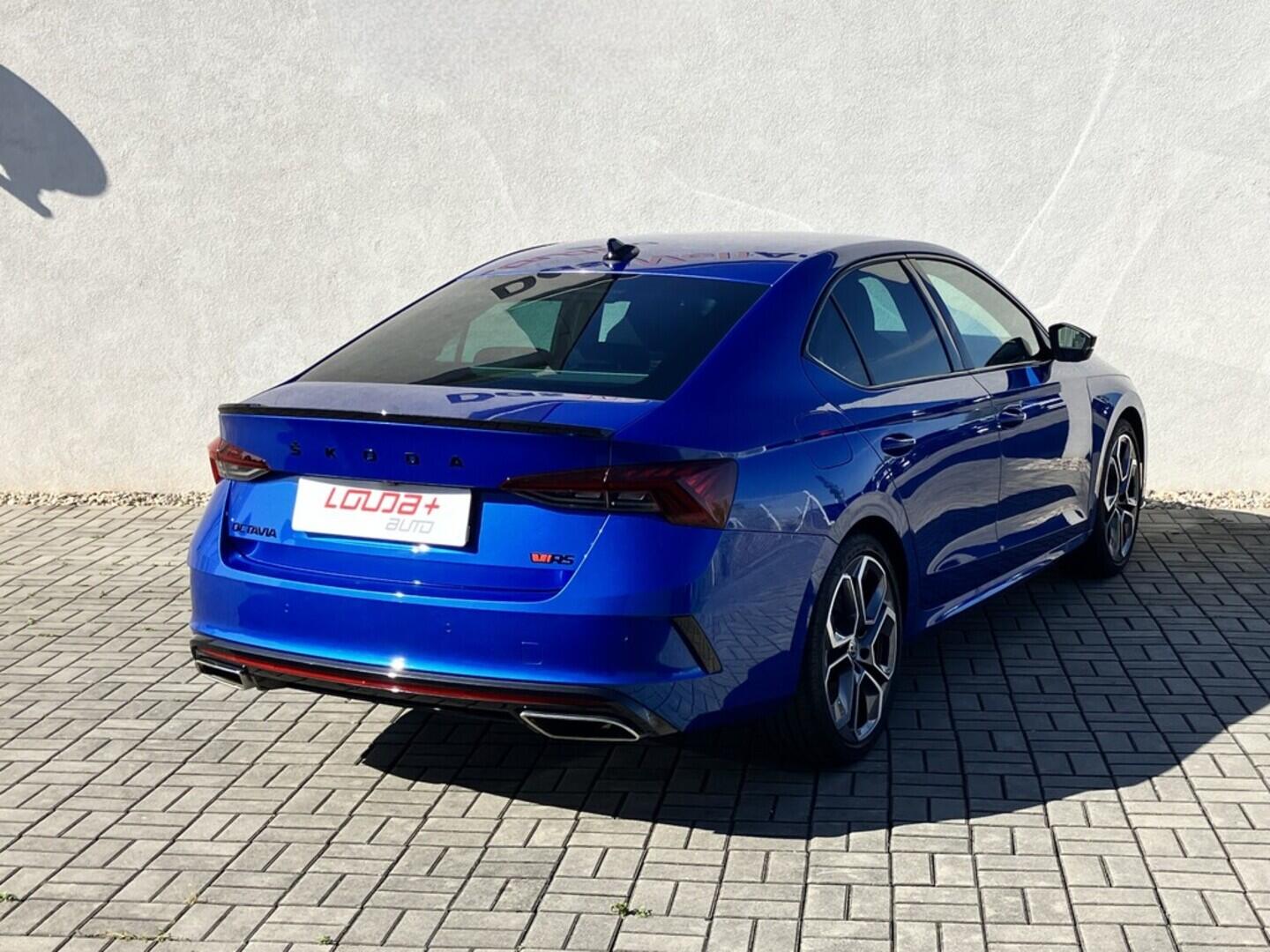 O119V06849_11.webp_OCTAVIA RS 2.0 TSI 180 kW automat