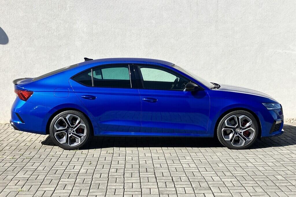 O119V06849_16.webp_OCTAVIA RS 2.0 TSI 180 kW automat