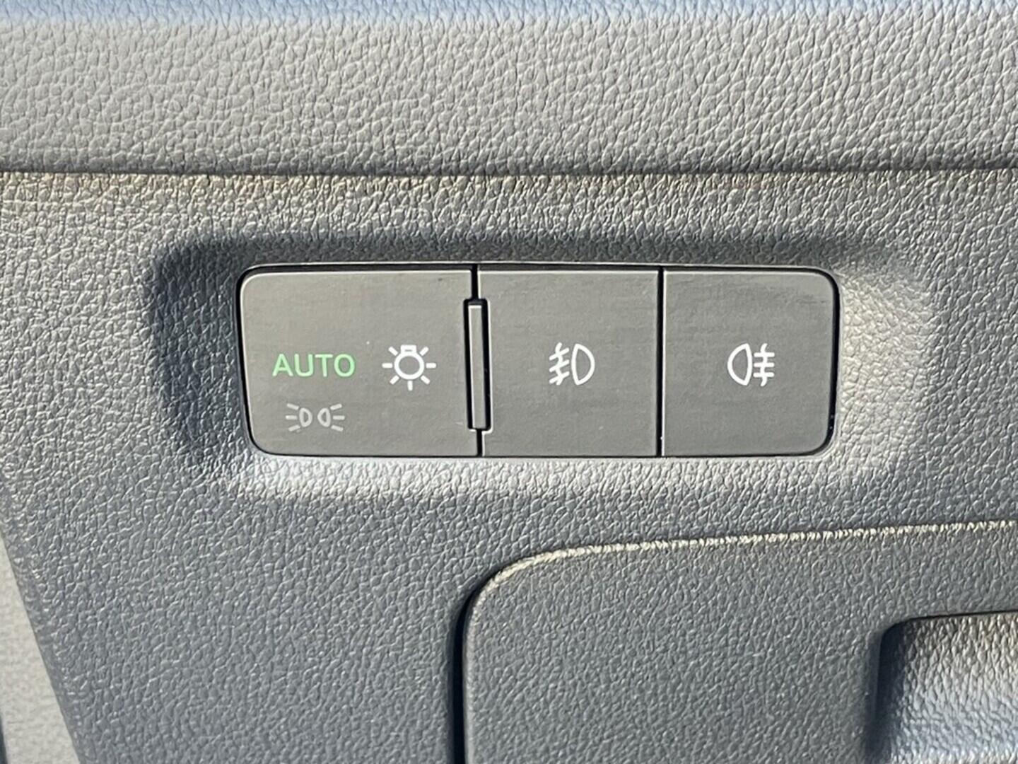 O119V06849_23.webp_OCTAVIA RS 2.0 TSI 180 kW automat