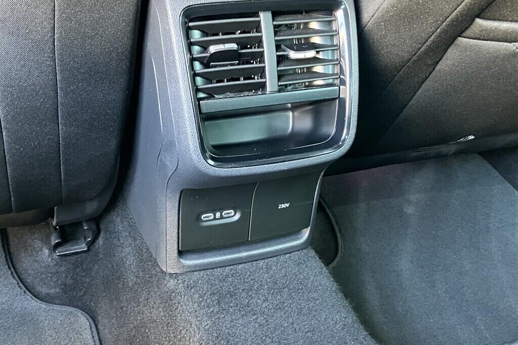 O119V06849_36.webp_OCTAVIA RS 2.0 TSI 180 kW automat