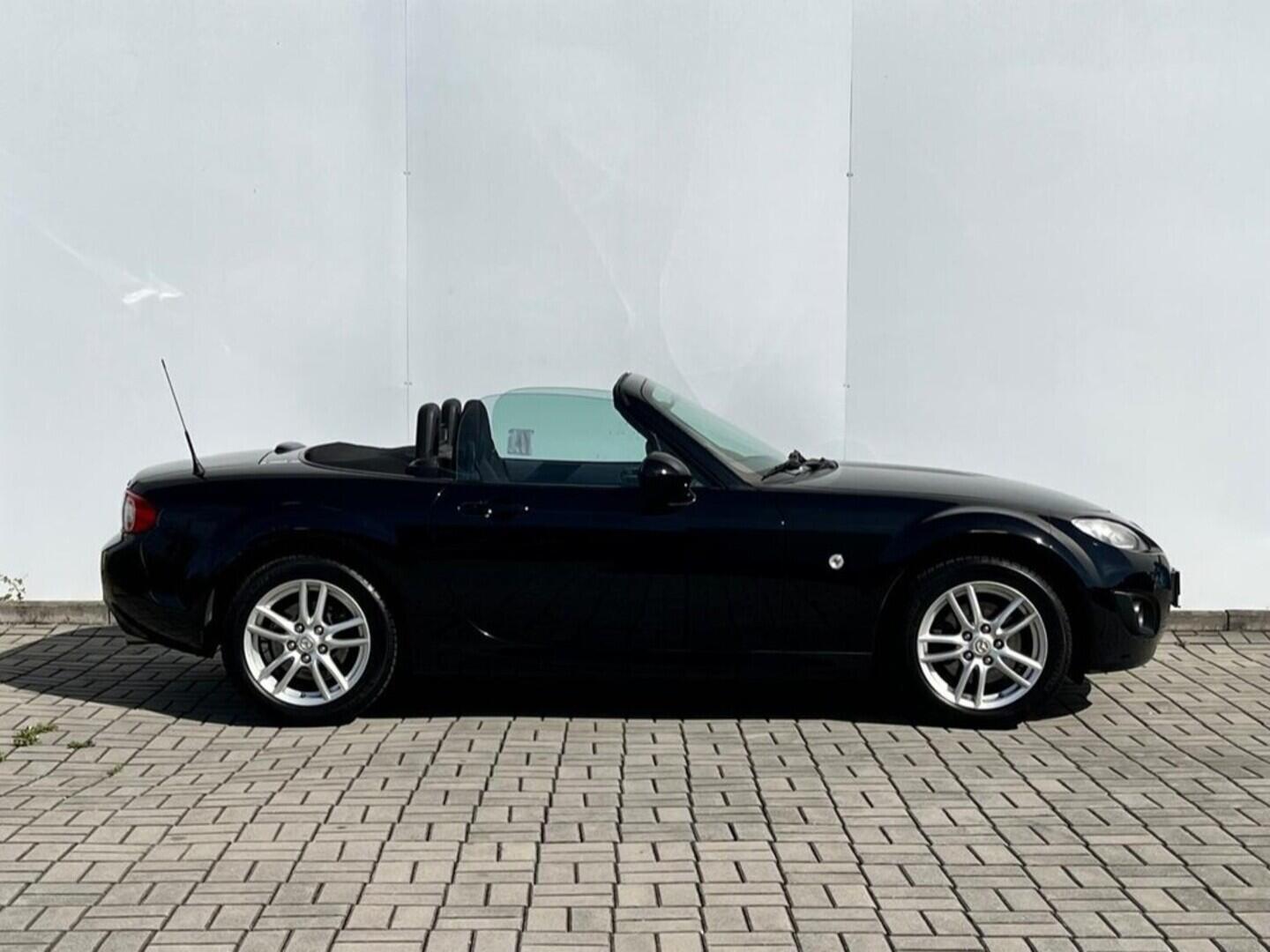 O119V06850_16.webp_MX-5  1.8  93 kW manuál