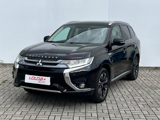 OUTLANDER  2.0  89 kW automat