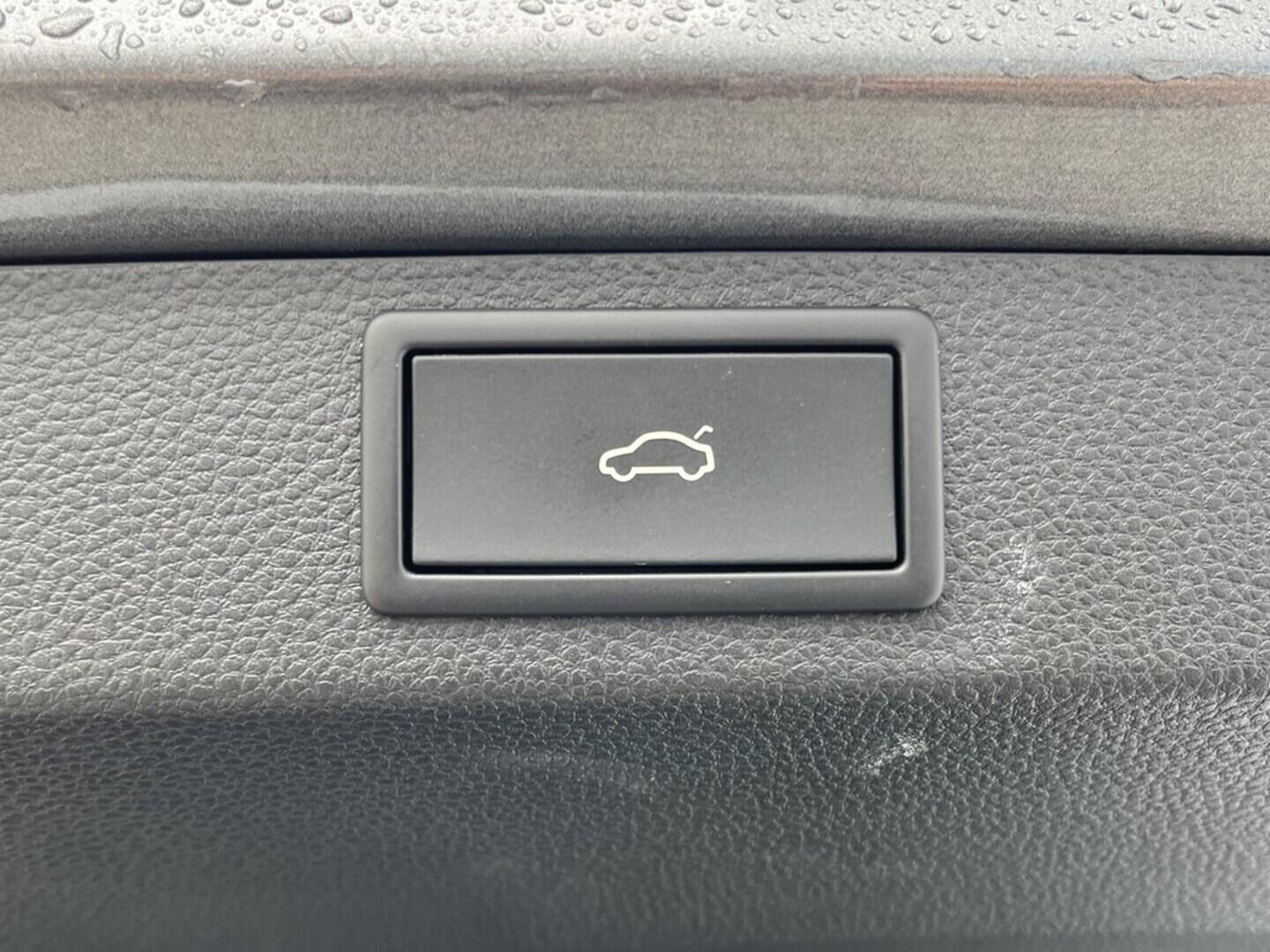 O119V06861_37.webp_KAROQ Style 1.5 TSI 110 kW automat, DPH