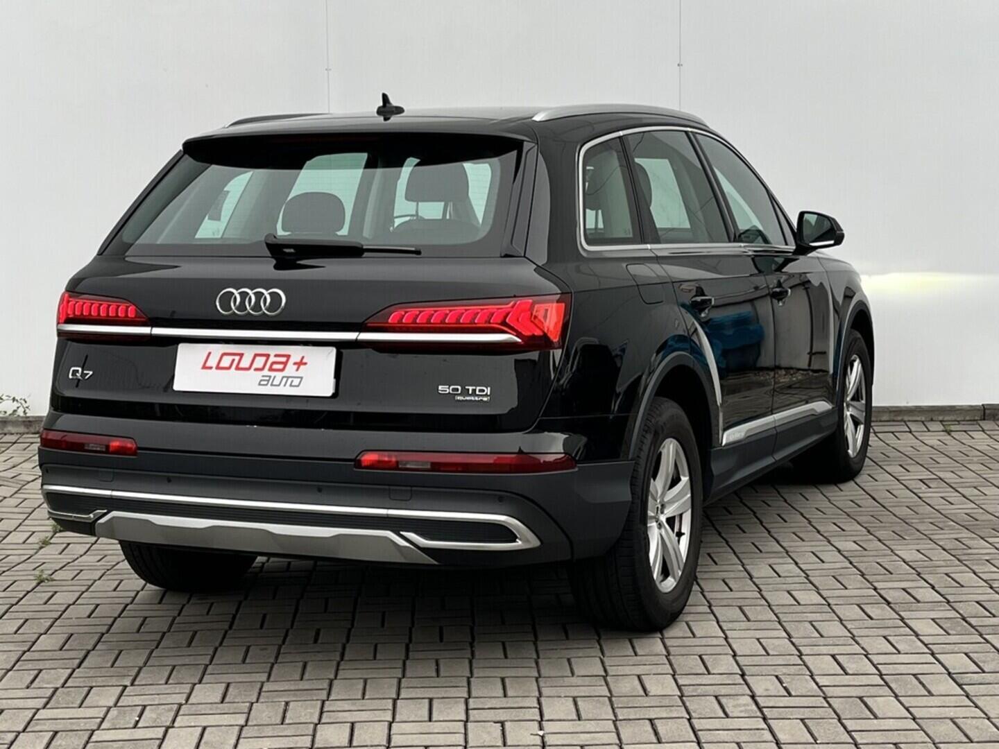 O119V06864_11.webp_Q7  3.0 TDI 210 kW automat, DPH