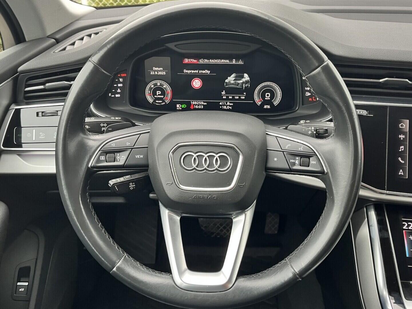 O119V06864_24.webp_Q7  3.0 TDI 210 kW automat, DPH