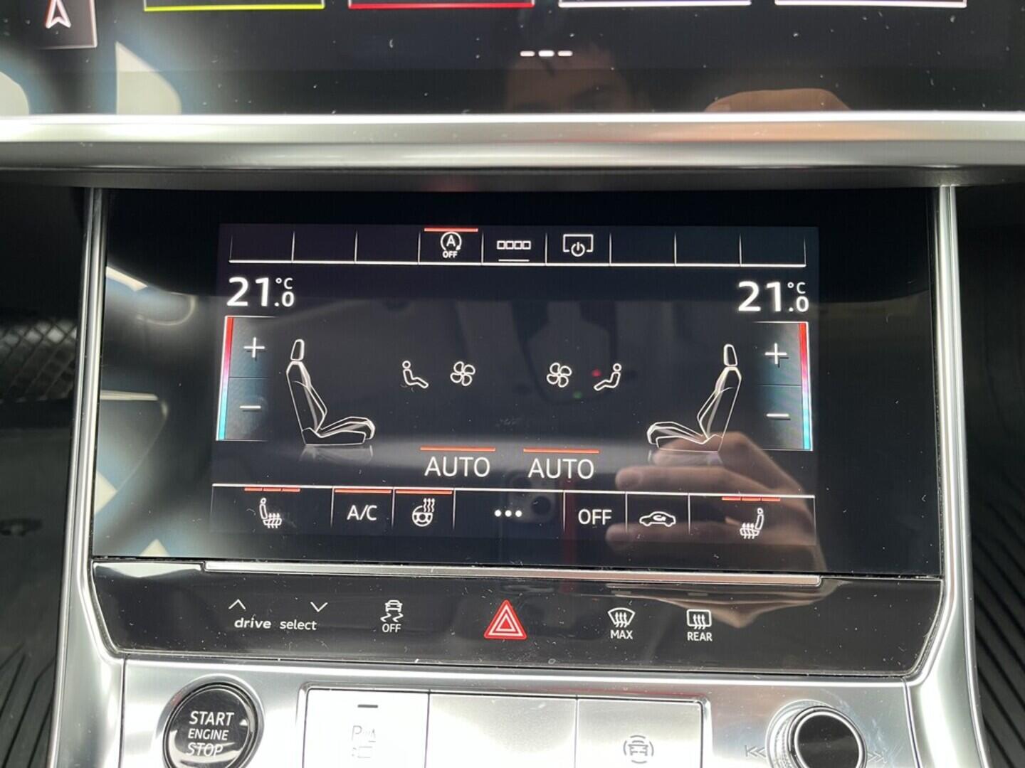 O119V06865_31.webp_A6  3.0 TDI 170 kW automat