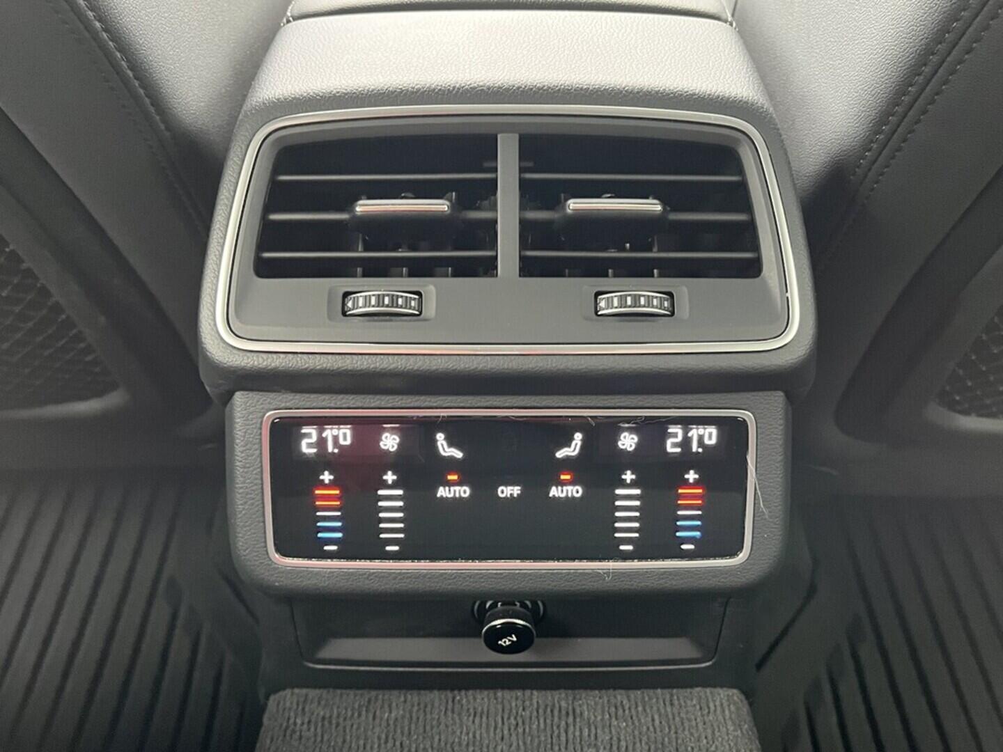 O119V06865_35.webp_A6  3.0 TDI 170 kW automat