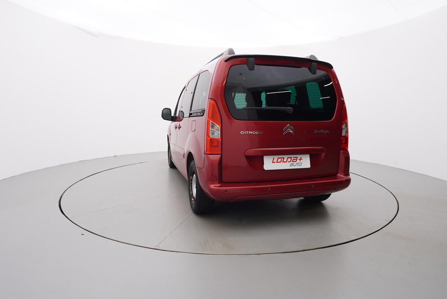 O119V06870_13.webp_BERLINGO OSOBNÍ  1.6  80 kW manuál
