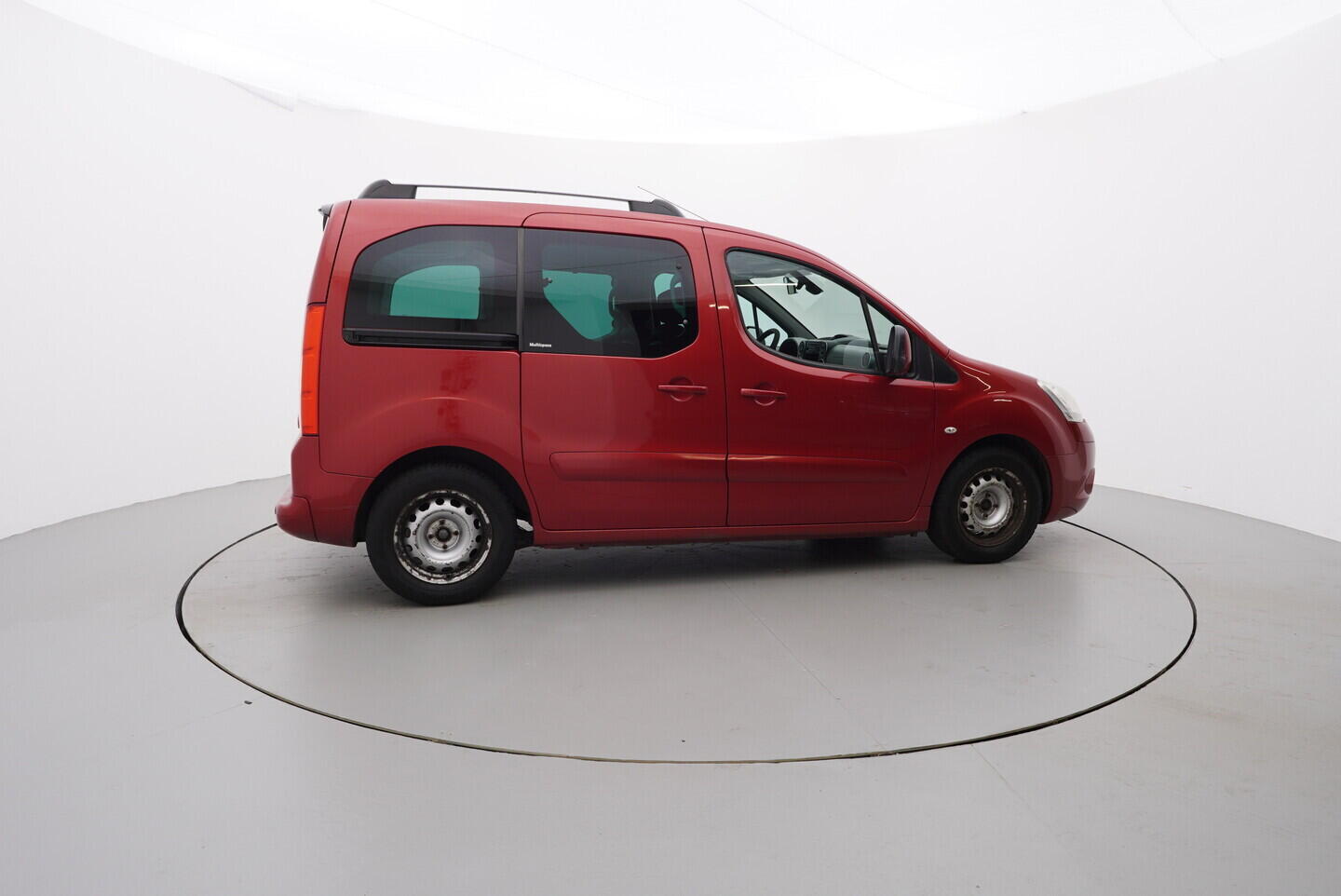 O119V06870_15.webp_BERLINGO OSOBNÍ  1.6  80 kW manuál