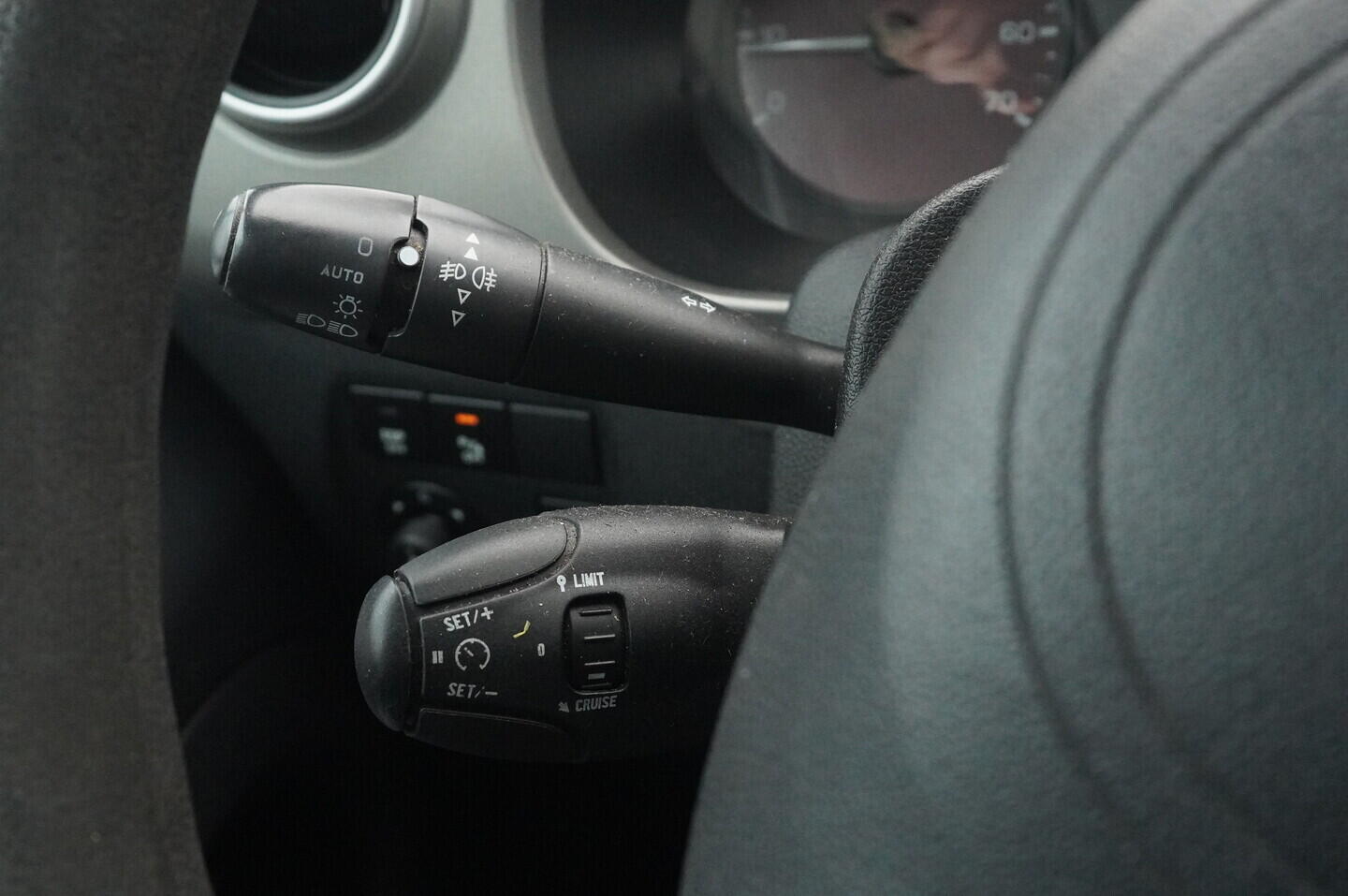 O119V06870_24.webp_BERLINGO OSOBNÍ  1.6  80 kW manuál
