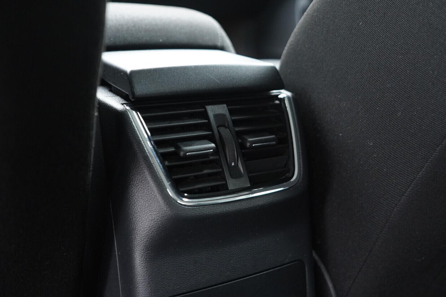 O119V06875_33.webp_OCTAVIA Style 1.5 TSI 110 kW automat, DPH