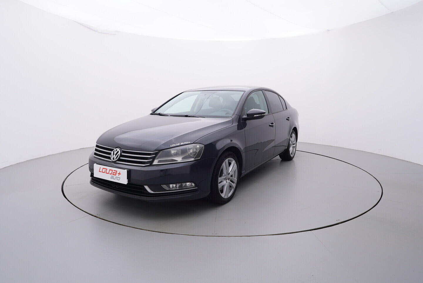 O119V06879_10.webp_PASSAT  1.6 TDI 77 kW manuál