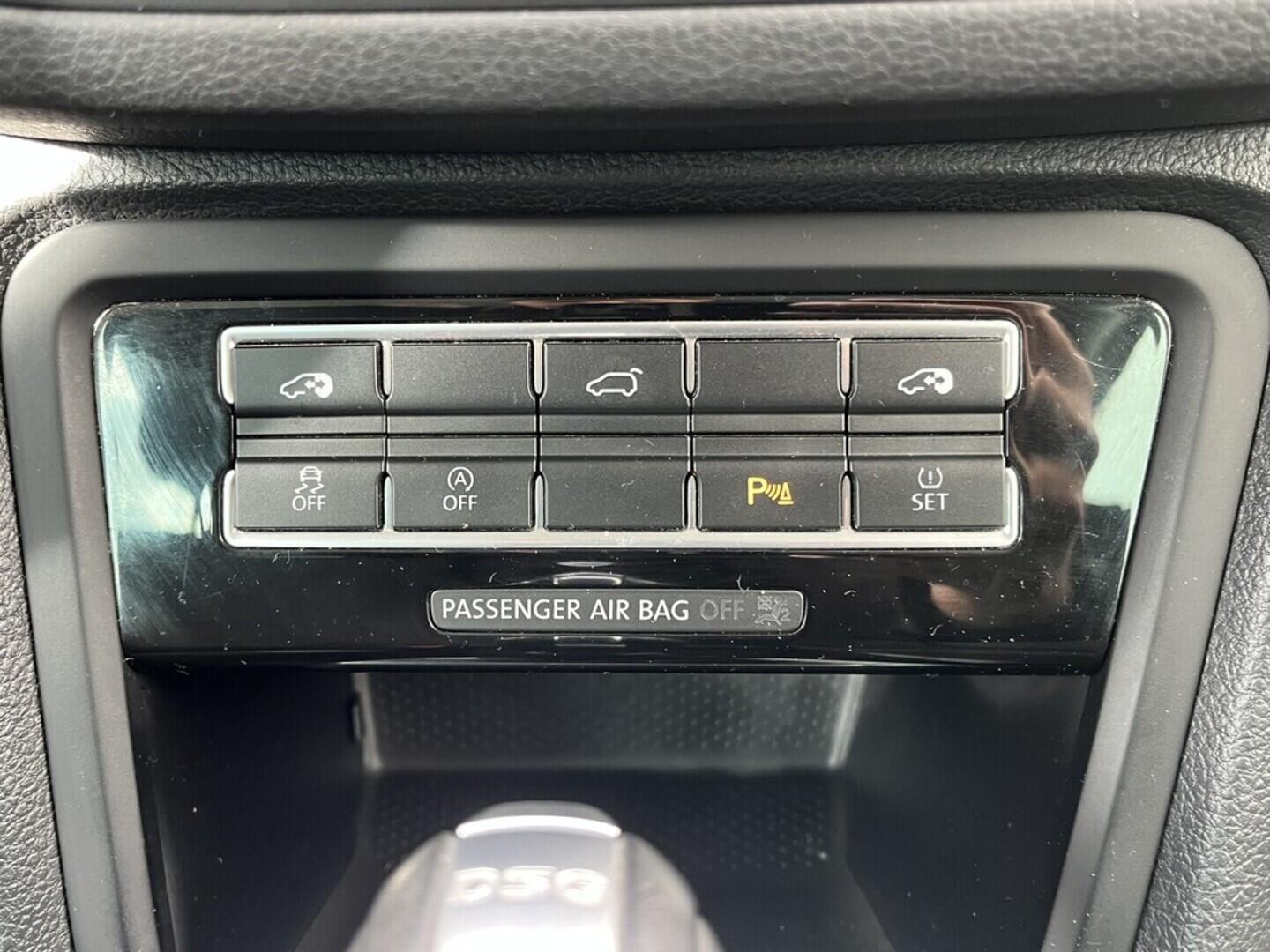 O119V06884_31.webp_ALHAMBRA style 2.0 TDI 135 kW automat