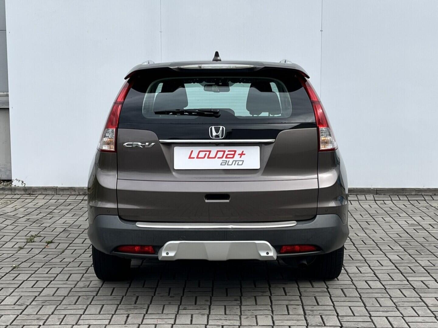 O119V06887_17.webp_CRV Elegance 2.0  103 kW automat