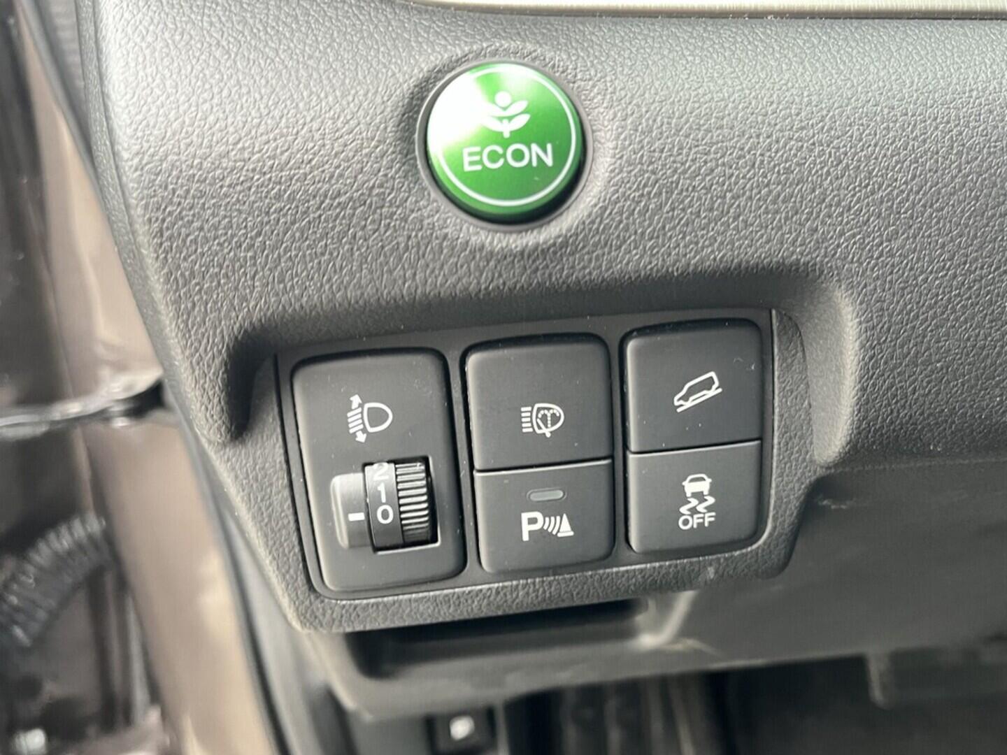 O119V06887_23.webp_CRV Elegance 2.0  103 kW automat