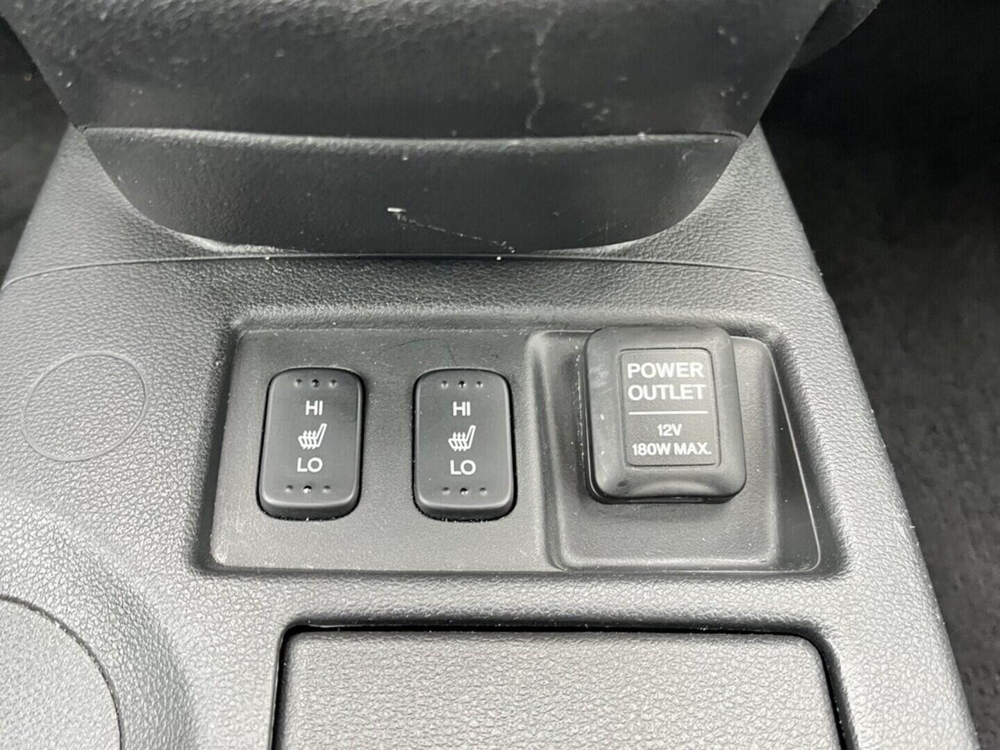 O119V06887_27.webp_CRV Elegance 2.0  103 kW automat