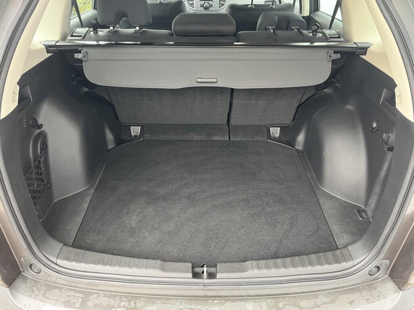 O119V06887_33.webp_CRV Elegance 2.0  103 kW automat