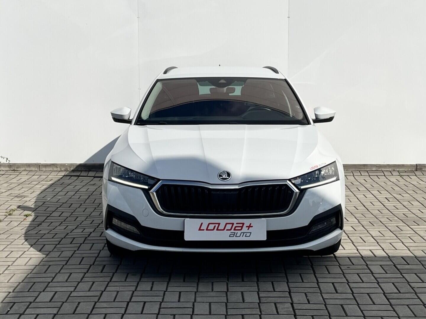 O119V06889_13.webp_OCTAVIA Ambition 2.0 TDI 110 kW automat, DPH