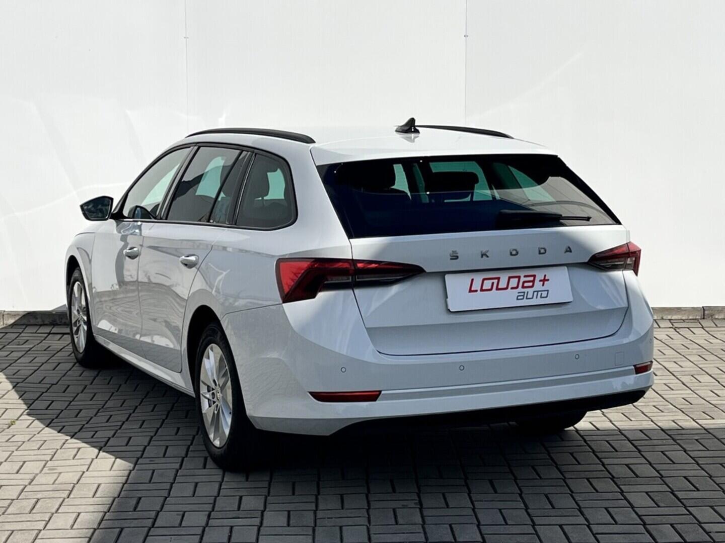 O119V06889_15.webp_OCTAVIA Ambition 2.0 TDI 110 kW automat, DPH