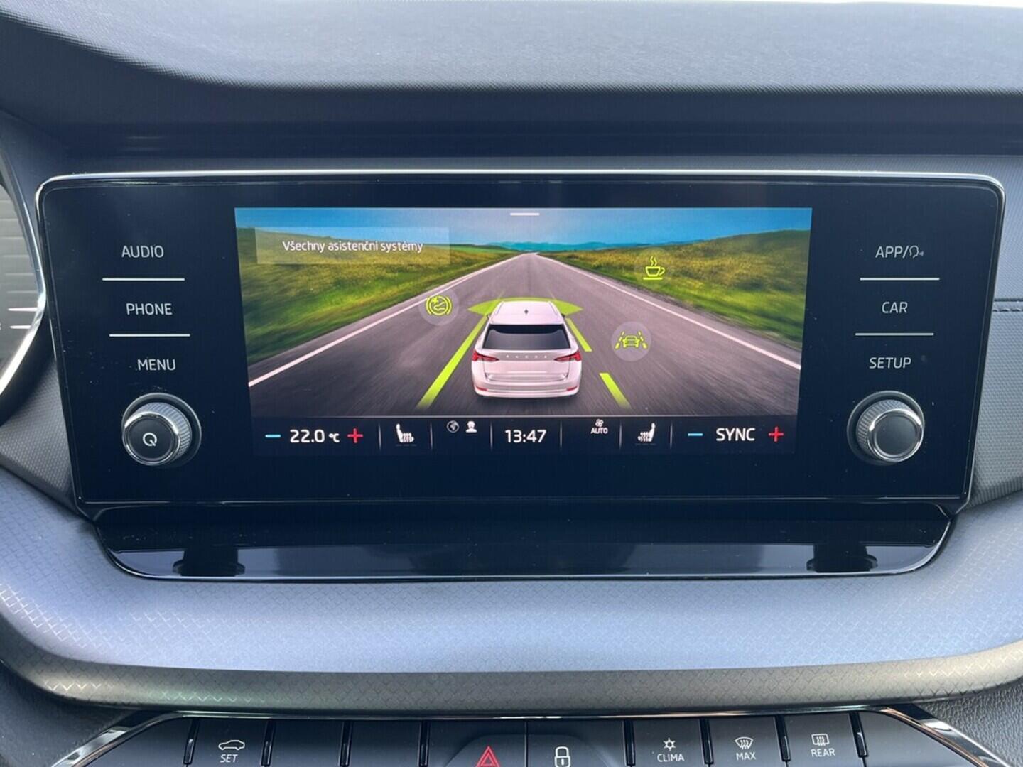 O119V06889_28.webp_OCTAVIA Ambition 2.0 TDI 110 kW automat, DPH