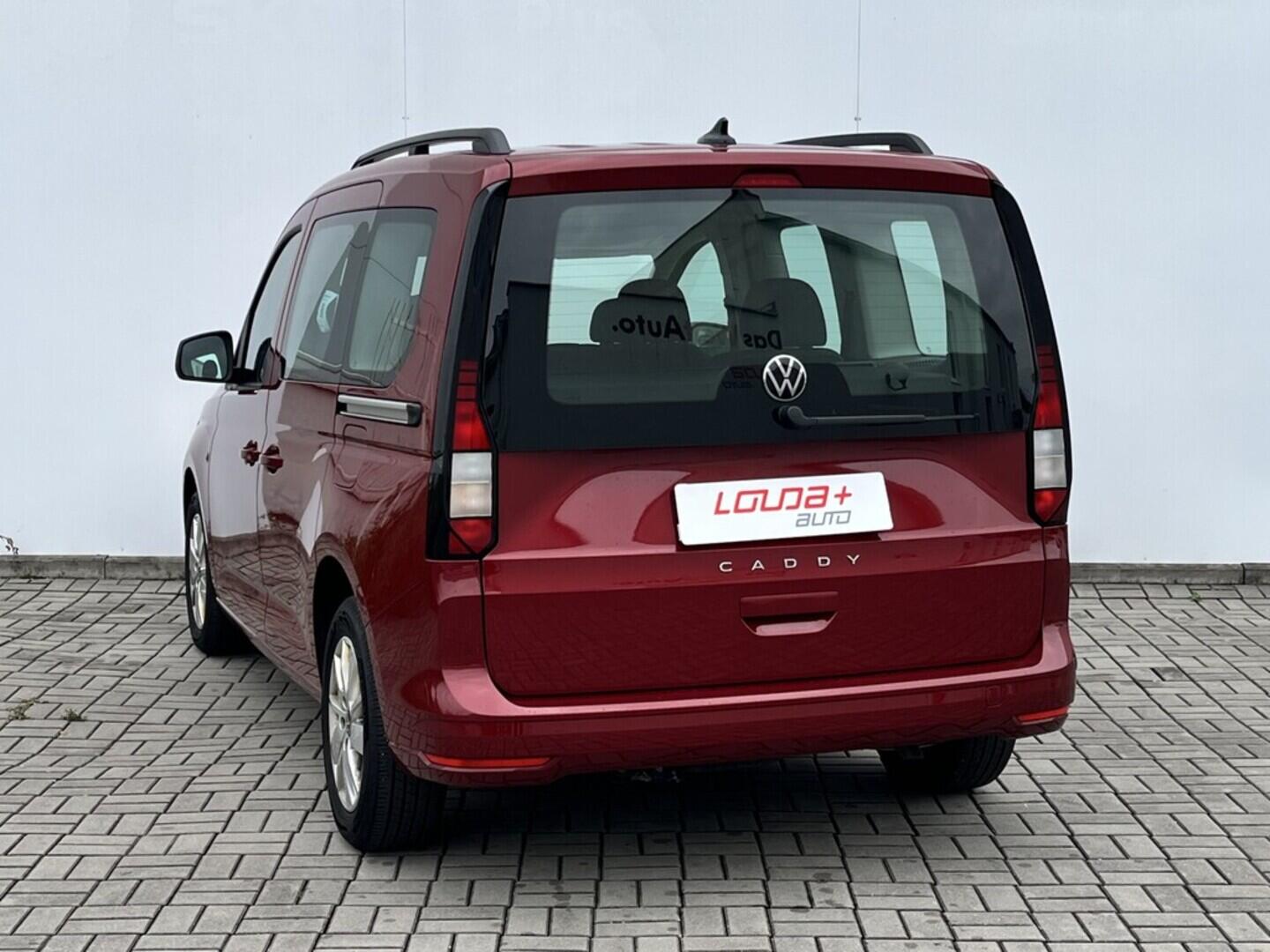 O119V06893_15.webp_CADDY Life 1.5 TSI 84 kW manuál