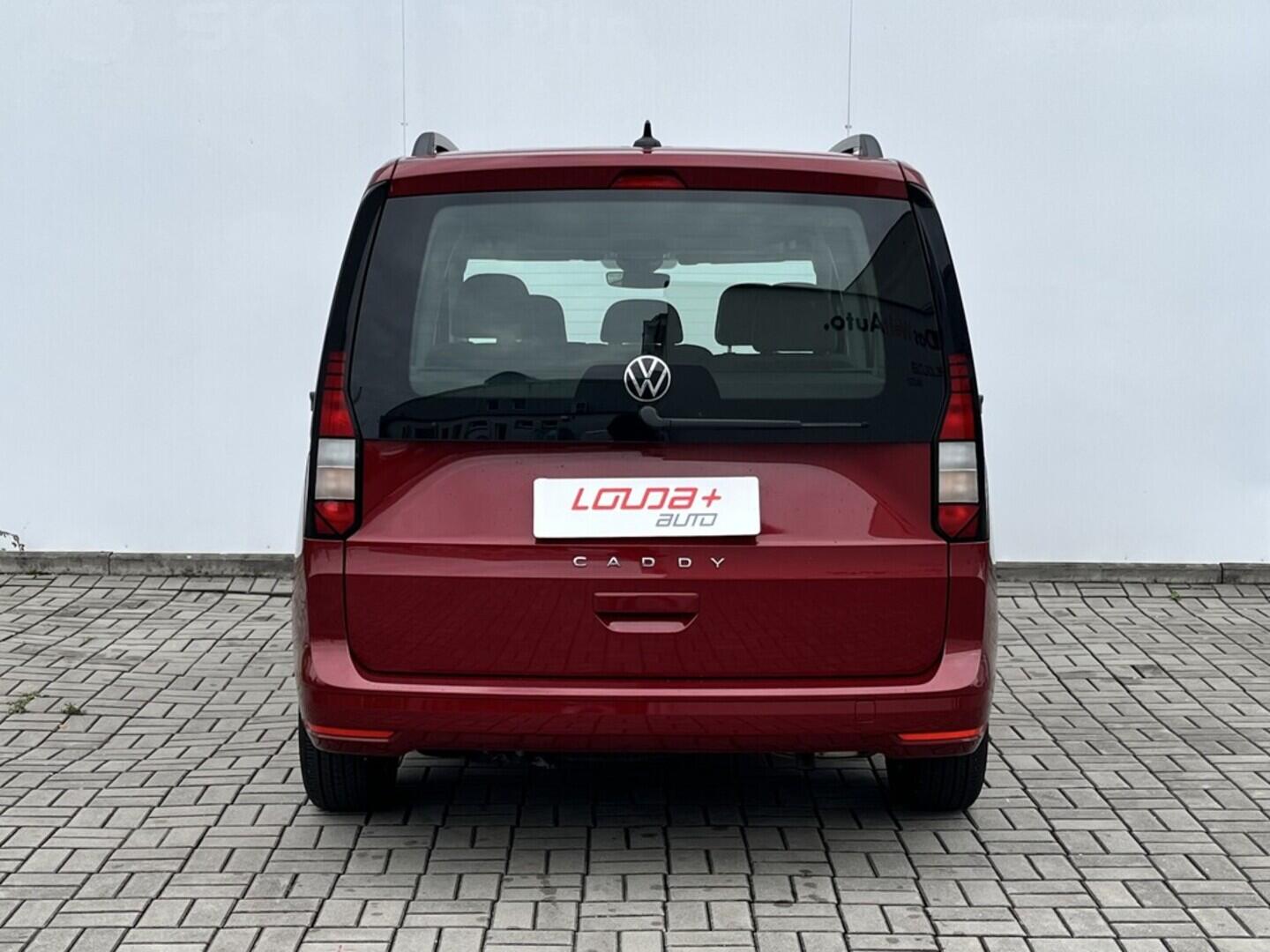 O119V06893_17.webp_CADDY Life 1.5 TSI 84 kW manuál